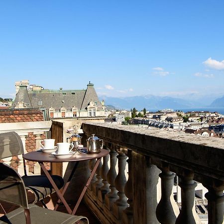 로잔 팰리스 호텔 외부 사진 View from the balcony of a suite at the Hotel de l'Europe