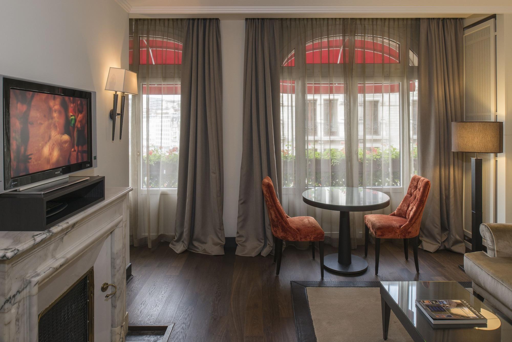 로잔 팰리스 호텔 외부 사진 A suite at the hotel