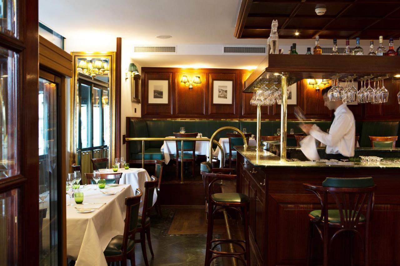 로잔 팰리스 호텔 외부 사진 Interior of the restaurant